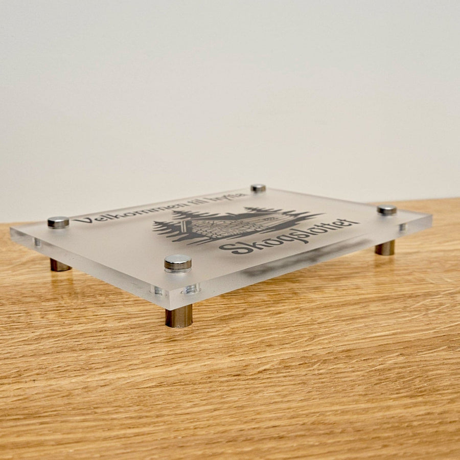 Dørskilt i Frostet Akryl (15x20cm) - profiltre